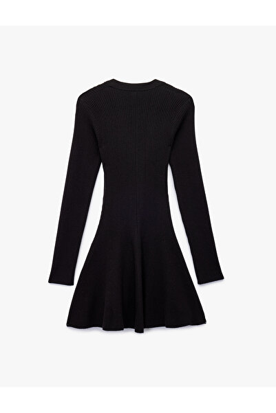 Koton Long Sleeve Deep V Neck Buttoned Knitwear Dress