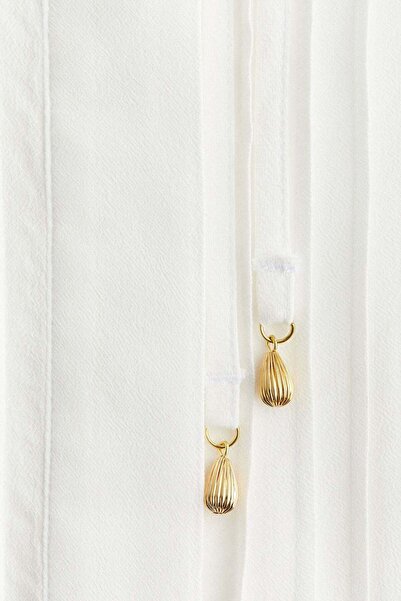 H&M Pintucked blouse