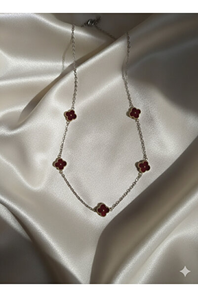 KOLYEM Kırmızı Çiçekli Yonca Kolye – Zarif ve Dayanıklı Tasarım