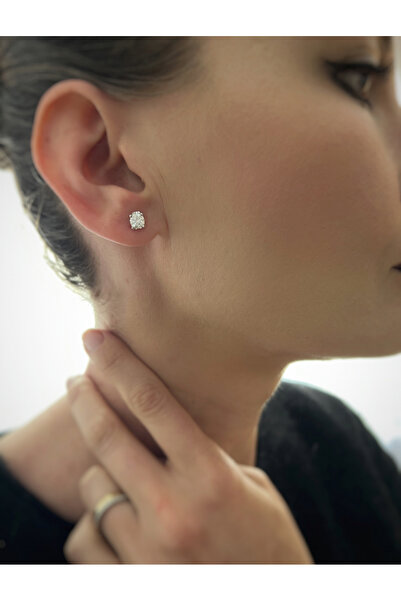 Moissanite C Claw Earrings