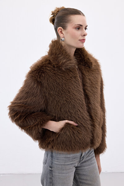 Sateen Blană cu fermoar - maro