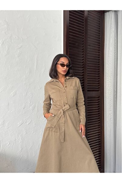 Miss Prova Μακρύ τζιν φόρεμα με λεπτομέρεια τσέπης με κουμπιά και ζώνη MISSELB942