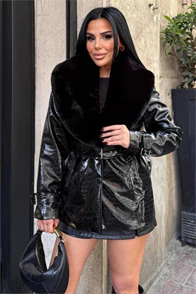 Neşeli Butik Жіночий короткий пальто з хутром на комірі та ременем з крокодилячої шкіри NBSTR1038