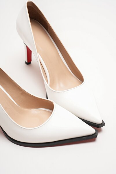 Lizzu White Patent Leather Pointed Toe Stiletto Red Sole Heeled Shoes Stylish Evening Dress Classic Daily Wear