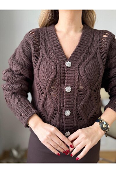 Size Özgü Kahve Taşlı Makoron Hırka