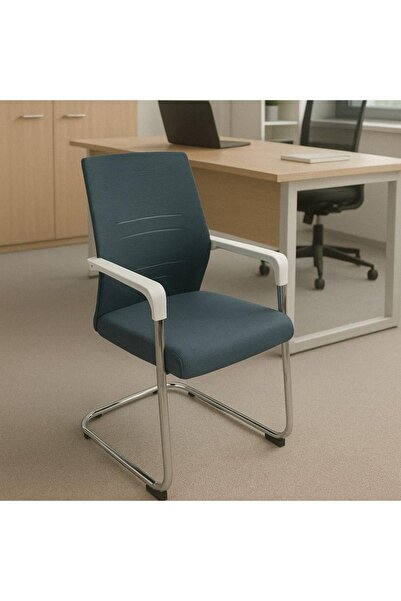 DEC59 A fixed office chair with a luxurious design