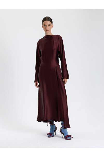 BAQA Burgundy Minimalist Long Dress