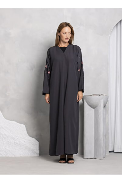 Nikias Grey soft crepe with light thread