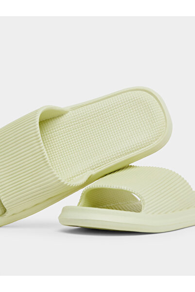 Take Two By Styli Solid Texture Anti-Slip Bathroom Slippers