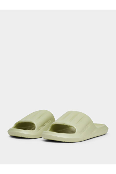 Take Two By Styli Solid Texture Anti-Slip Bathroom Slippers