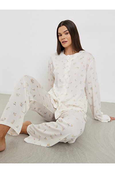 Styli Floral Print Round Neck Shirt and Pyjama Set