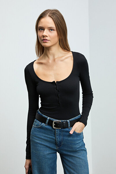 GRIMELANGE Luz Women's Ballerina Collar Half Placket Fitted Black Bodysuit with Slim Fit Snaps