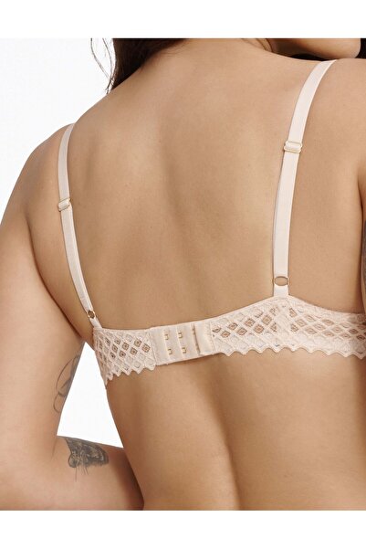 ESOTIQ Push-Up Bra Padded & Underwired Geometric Openwork Lace Pattern Decorative Straps | Innocent