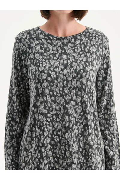 LC Waikiki Crew Neck Patterned Blouse