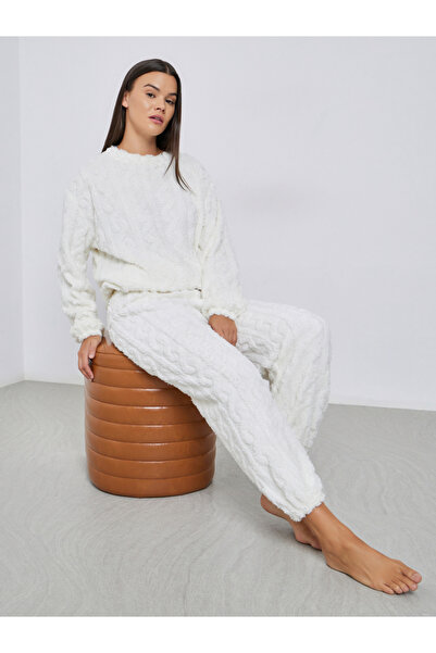 Styli Cable Fleece Long Sleeves Top and Pyjama Set