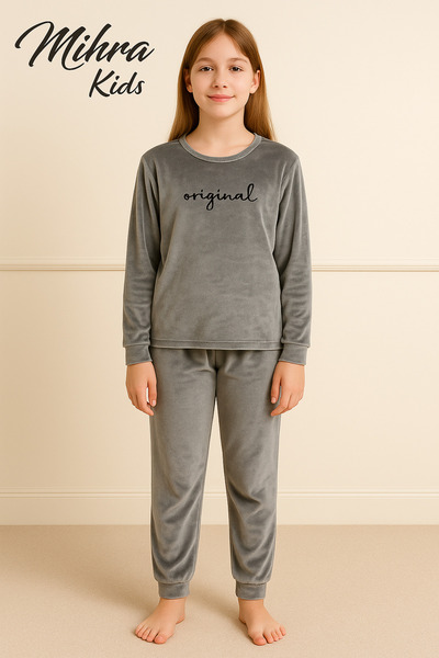 Mihra Mi̇kra 275-09-25 Girls' Velvet Pajama Set – Soft and Warm 2-Piece Set A...