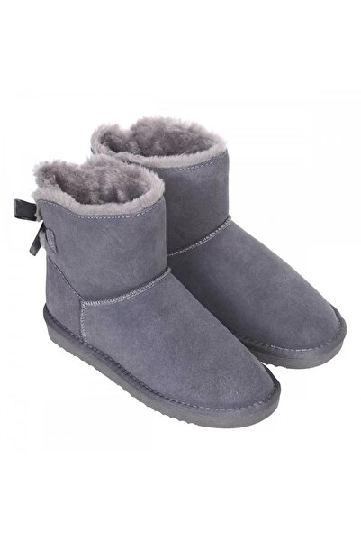 CGM Boots made of natural leather and fur interior, bow at the back