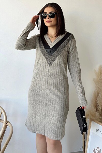 NEW LAVİVA Γυναικείο μπεζ φόρεμα με λαιμόκοψη με λαιμόκοψη με μακρυμάνικο πλεκτό φόρεμα πάνω από το γόνατο