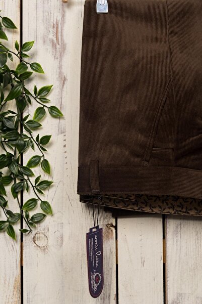 wontilotte Ανδρικό παντελόνι πολυτελείας βελούδινο σε καφέ χρώμα