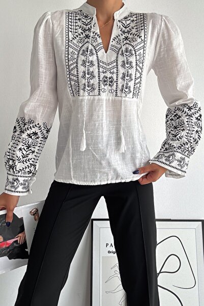 FEMELLE Női címerhímzett pamutblúz