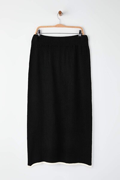 Trendyol Curve Black Stripe Detailed Midi Length Knitwear Skirt Tbbaw26Az00000