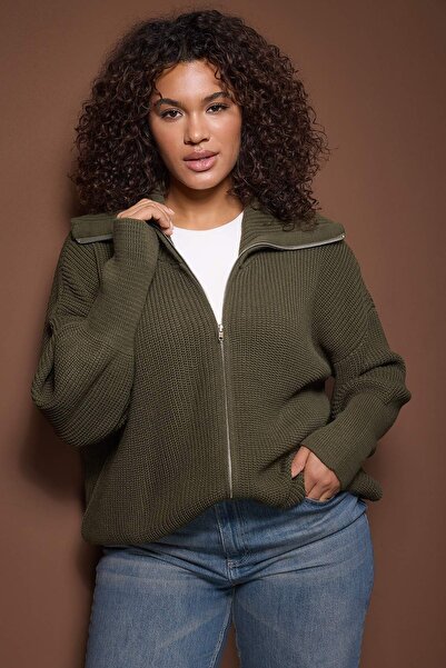 Trendyol Curve Khaki Turn-Down Collar Zippered Knitwear Cardigan Tbbaw25Av00009