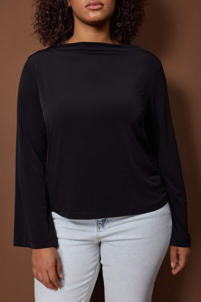 Trendyol Curve Black Relaxed/Casual Fit Spanish Sleeve Stretchy Knitted Blouse Tbbaw26Af00103