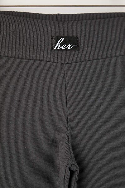 TRENDYOLKIDS Anthracite Plain Knitted Leggings Tkdss24Ta00007