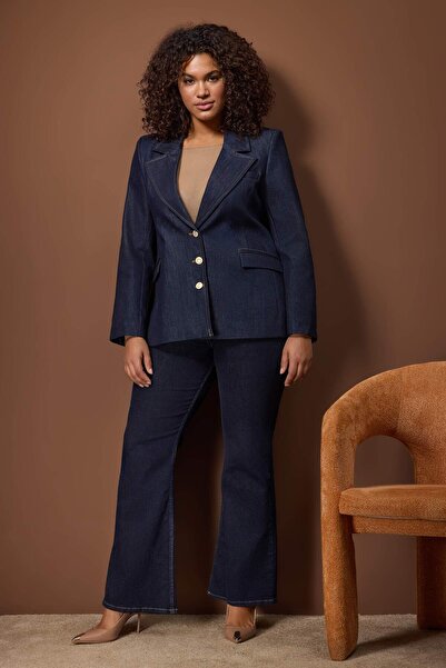 Trendyol Curve Περιορισμένη έκδοση Σκούρο μπλε μπλέιζερ με λεπτομέρεια τσέπης που εφαρμόζεται στη μέση TBBAW26AG00042