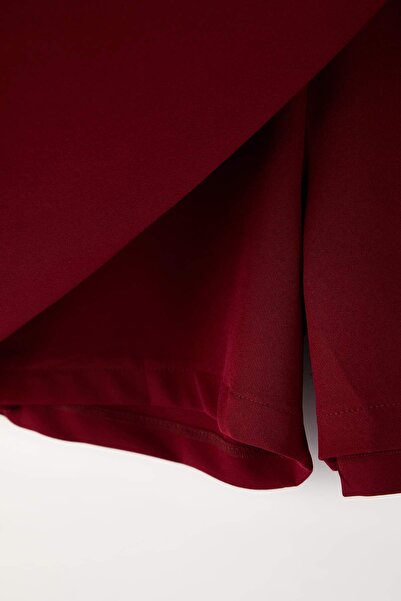 Trendyol Curve Burgundy Woven Lace Detailed Mini Plus Size Shorts Skirt Tbbss22Ap00001