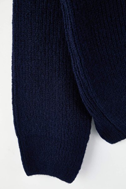 Trendyol Collection Синій Oversize/Широкий крій Велосипедний комір З вишивкою ведмедя Светр TMNAW26KZ0000303