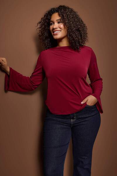 Trendyol Curve Bordo Relaxed/Comfortable Fit Spanish Sleeve Stretchy Knitted Blouse Tbbaw26Af00103