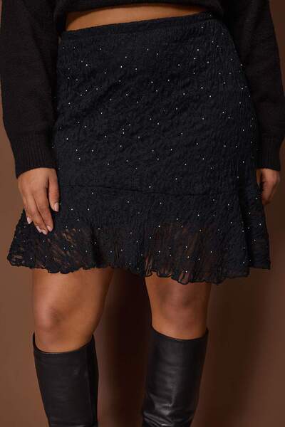 Trendyol Curve Black Skirt Flying Ruffle Knitted Lace Plus Size Skirt Tbbaw26Az00047