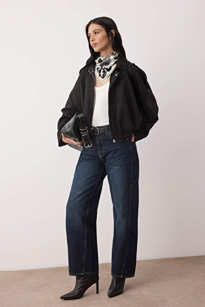 Trendyol Collection Schwarze Oversize-Suede-Bomberjacke TWOAW26MO00172