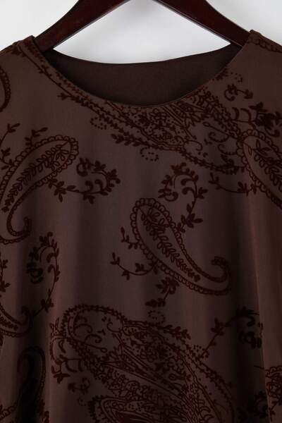 Trendyol Curve Καφέ Πλεκτό με μακρυμάνικο λαιμόκοψη με μακρυμάνικο λαιμόκοψη TBBAW26AF00130