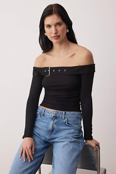 Trendyol Collection Black Belt Accessory Detail Fitted/Bodycon Carmen Collar ...