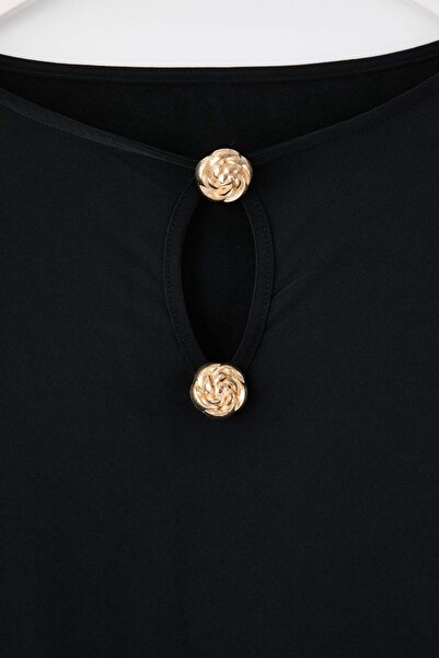 Trendyol Curve Black Fitted/Bodycon Accessory/Cut Out Detailed Long Sleeve Stretchy Knitted Blouse Tbbaw26Af00128