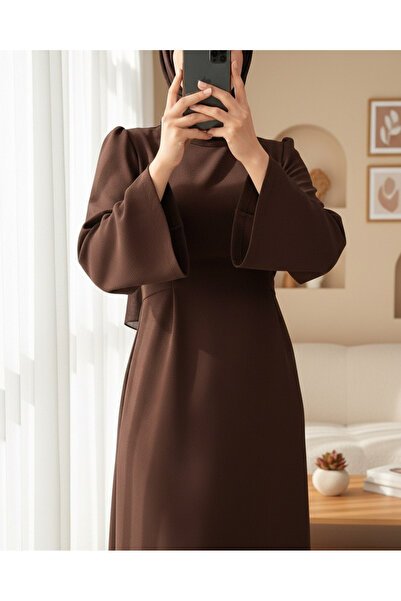 Modamorfo Judges gallér derék kötő ruha - barna