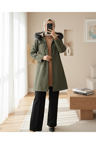 Modamorfo Released Hooded Short Coat with Snap Pockets