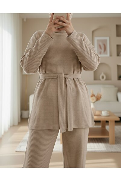 Modamorfo Набір з напівголовним поясом і шнурком - бежевий