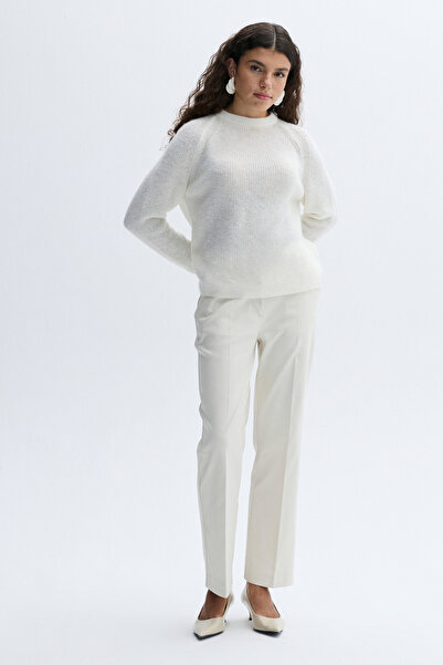 Mudo Loose Fit Circular Neck Sweater