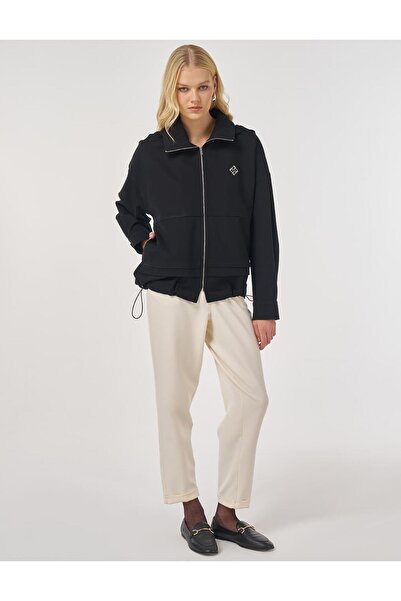 KYR Black short jacket with stitching details