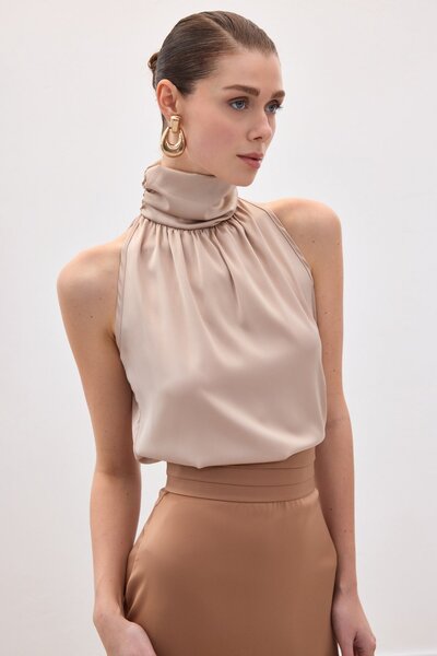 Sateen Αμάνικη μπλούζα με ψηλό λαιμό - Μπεζ