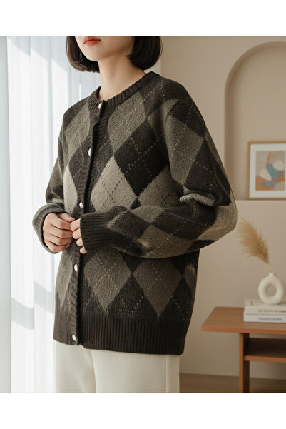 Modamorfo Buttoned Square Patterned Double Layer Knit Cardigan -K. Brown