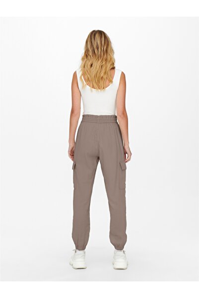 ONLY Onlaris Life Hw Pb Cargo Pant Cc Wvn Women's Brown Trousers - 15245364