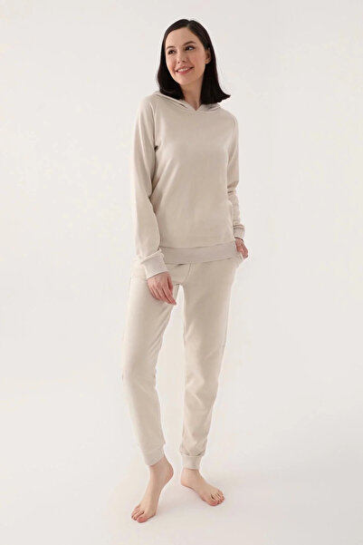 Arnetta Stylish White Women's Tracksuit Set