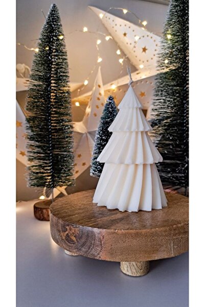 Handmade Decorative Christmas scented soy wax candle - large fir tree