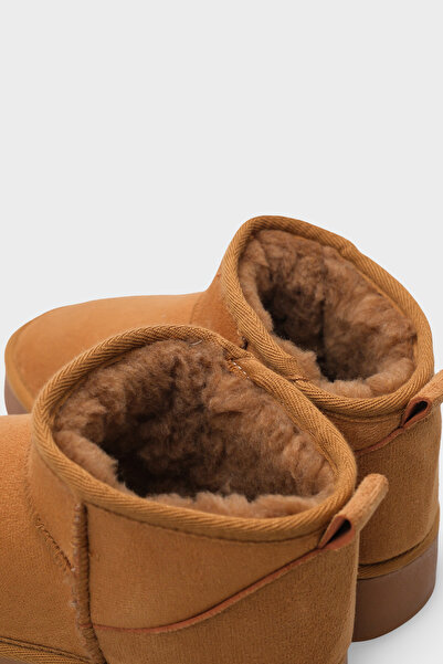 Capone Outfitters Μποτάκια με χοντρή σόλα, στρογγυλά δάχτυλα, μαύρα σουέτ μποτάκια