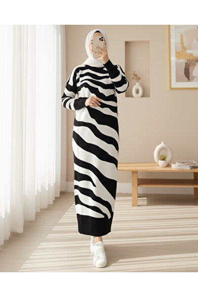 Modamorfo Πλεκτό φόρεμα με σκίσιμο σχέδιο