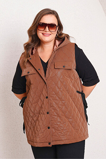 Büyük Moda HOODED QUILTED VEST